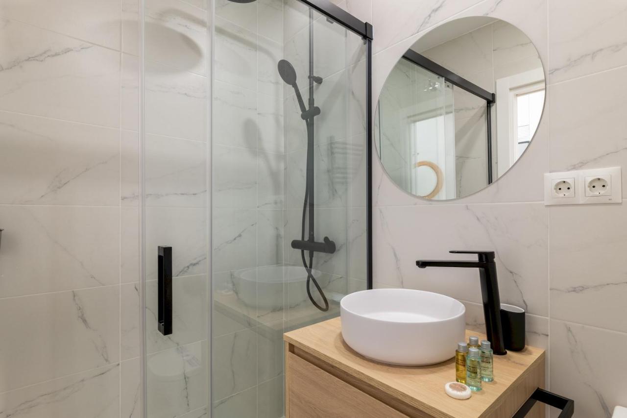 2 Bedrooms 2 Bathrooms Furnished - Retiro - Refurbished - Mintystay Madryt Zewnętrze zdjęcie